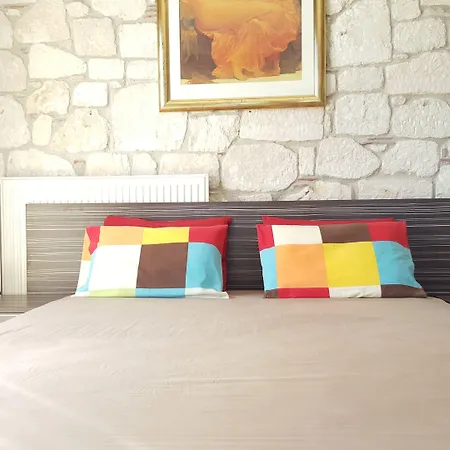 Апартаменты White Tennis &