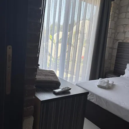 Thea360 佩科霍里