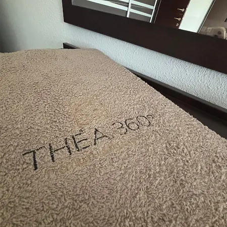 Apartment Thea360 *