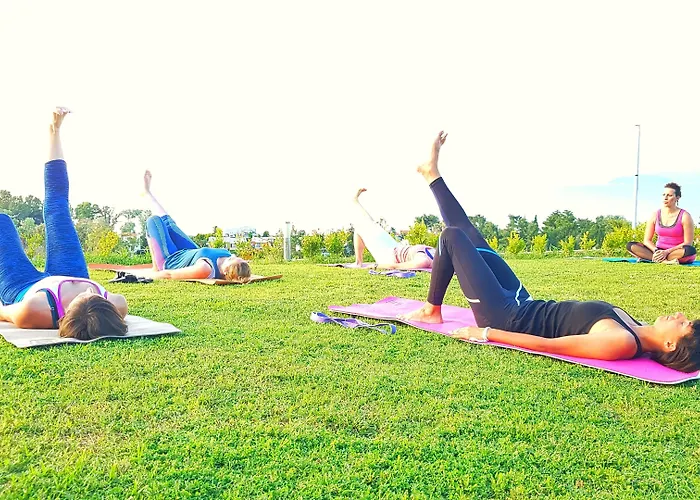 Apartment White Tennis & Pefkochori