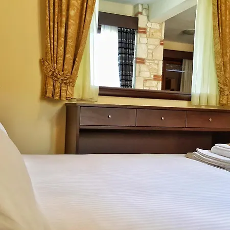 Thea360 Apartman Pefkohóri